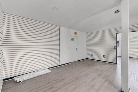 Tiny photo for 697 E Anderson Road, Groveland, FL 34736 (MLS # G5102119)