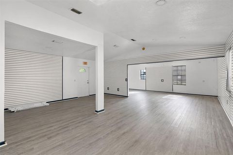 Tiny photo for 697 E Anderson Road, Groveland, FL 34736 (MLS # G5102119)