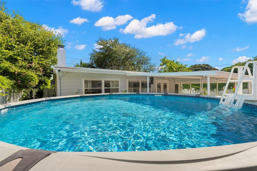 Photo of 1654 50th Avenue N, St Petersburg, FL 33714 (MLS # TB8432645)