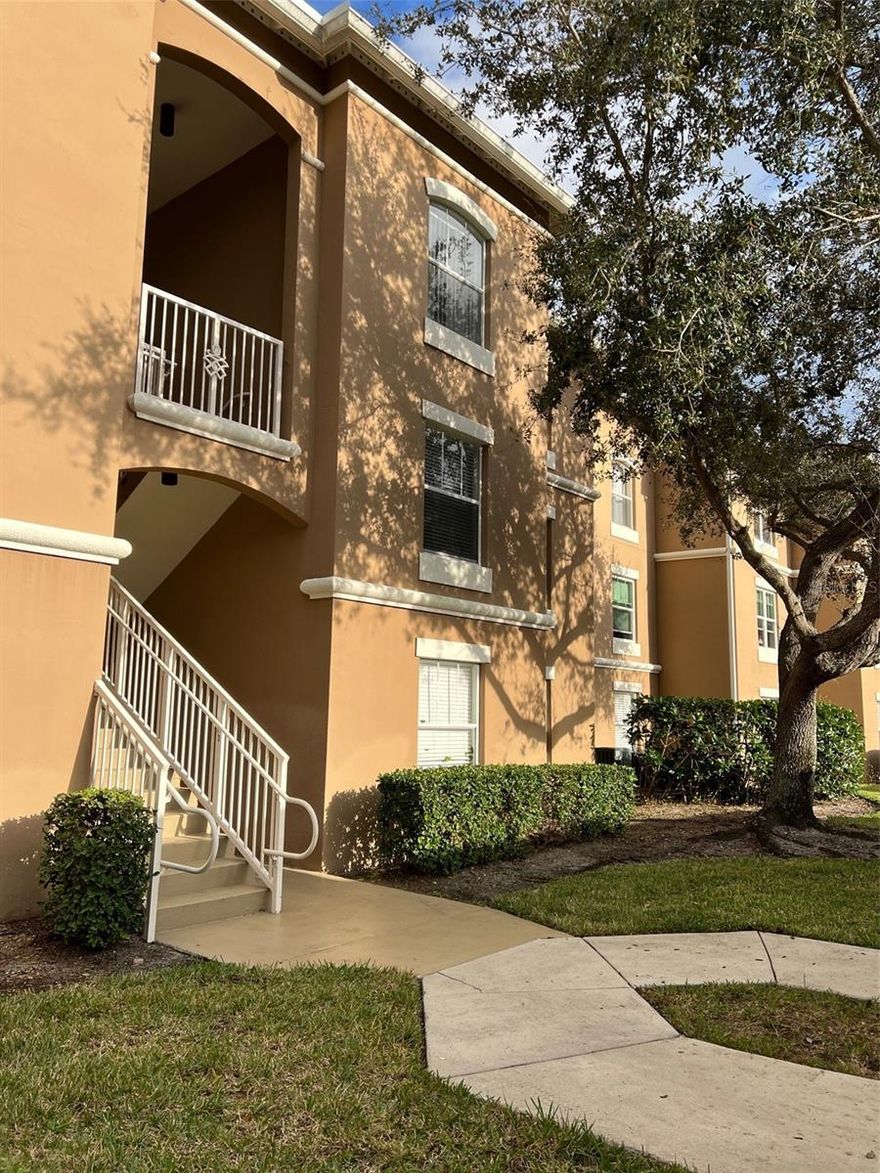 Seller may consider buyer concessions if made in an offer. Welcome to FAIRWAYS gated community close to all Vero Beach has to offer. With country club amenities including heated pool, spa, sauna, exercise facilities, TV room, library, WIFI, billiard room, dog run and an elegant club house overlooking the GRAND HARBOR golf course, there is much to enjoy. Fairways is conveniently located on IRB, a short drive to beaches, museum, shopping, fine restaurants and closed to the hospital and medical facilities. Publix shopping center with other retails and dining establishments close by. This bright 2bedrooms/2baths condo offers spacious living with vaulted ceiling & split bedrooms plan. Updated kitchen counters, SS appliances, AC, WD, & more. Included with HOA is Fiberoptic WIFI, Water, garbage, community maintenance, exterior insurance. Call today for appointment.