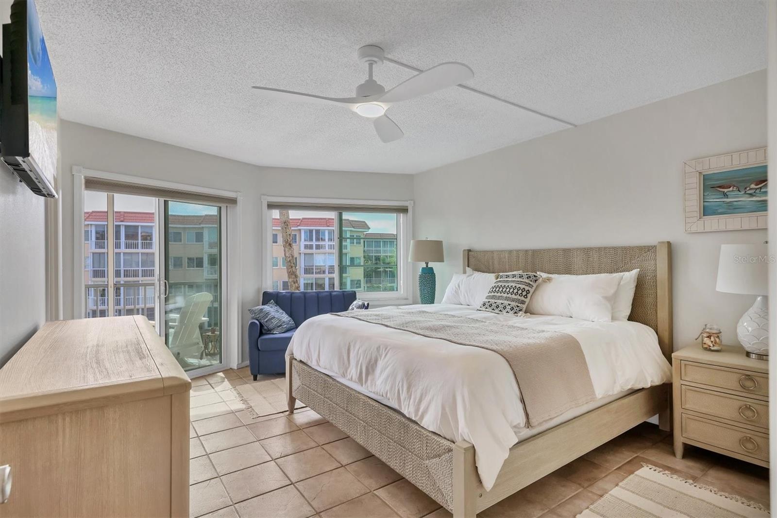 SIESTA HARBOR II - Residential Lease