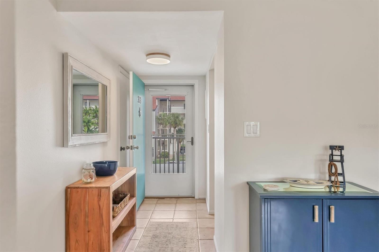 SIESTA HARBOR II - Residential Lease