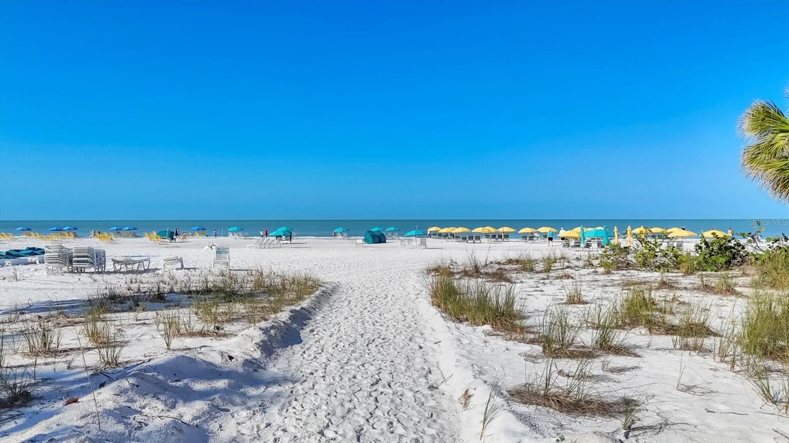 SIESTA HARBOR II - Residential Lease