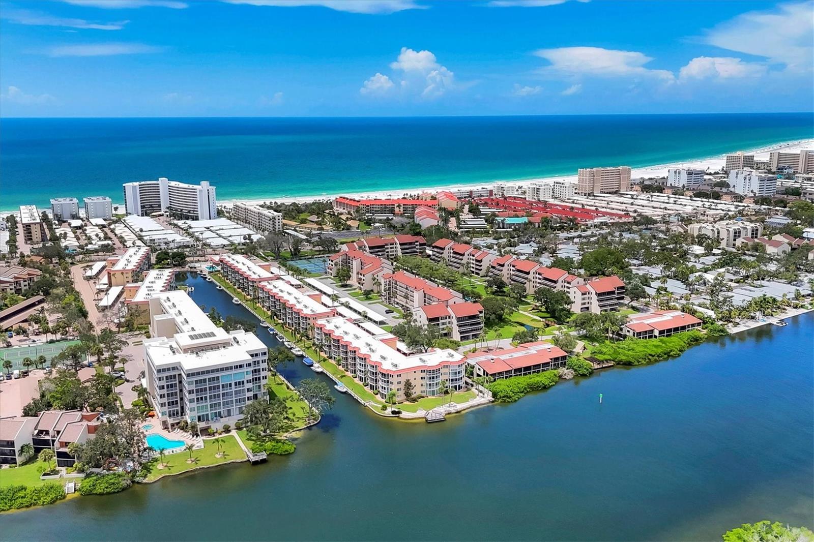 SIESTA HARBOR II - Residential Lease