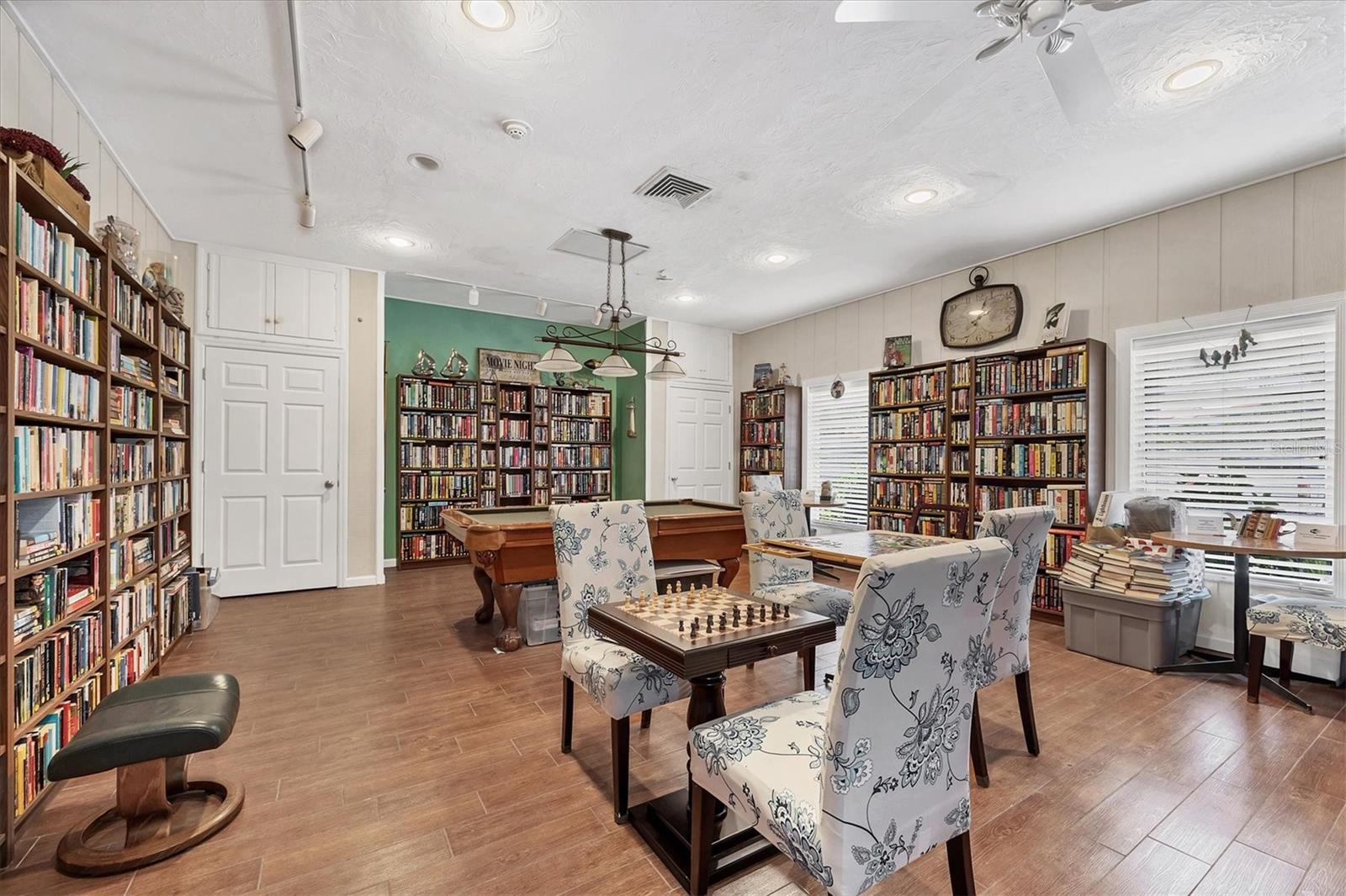 SIESTA HARBOR II - Residential Lease