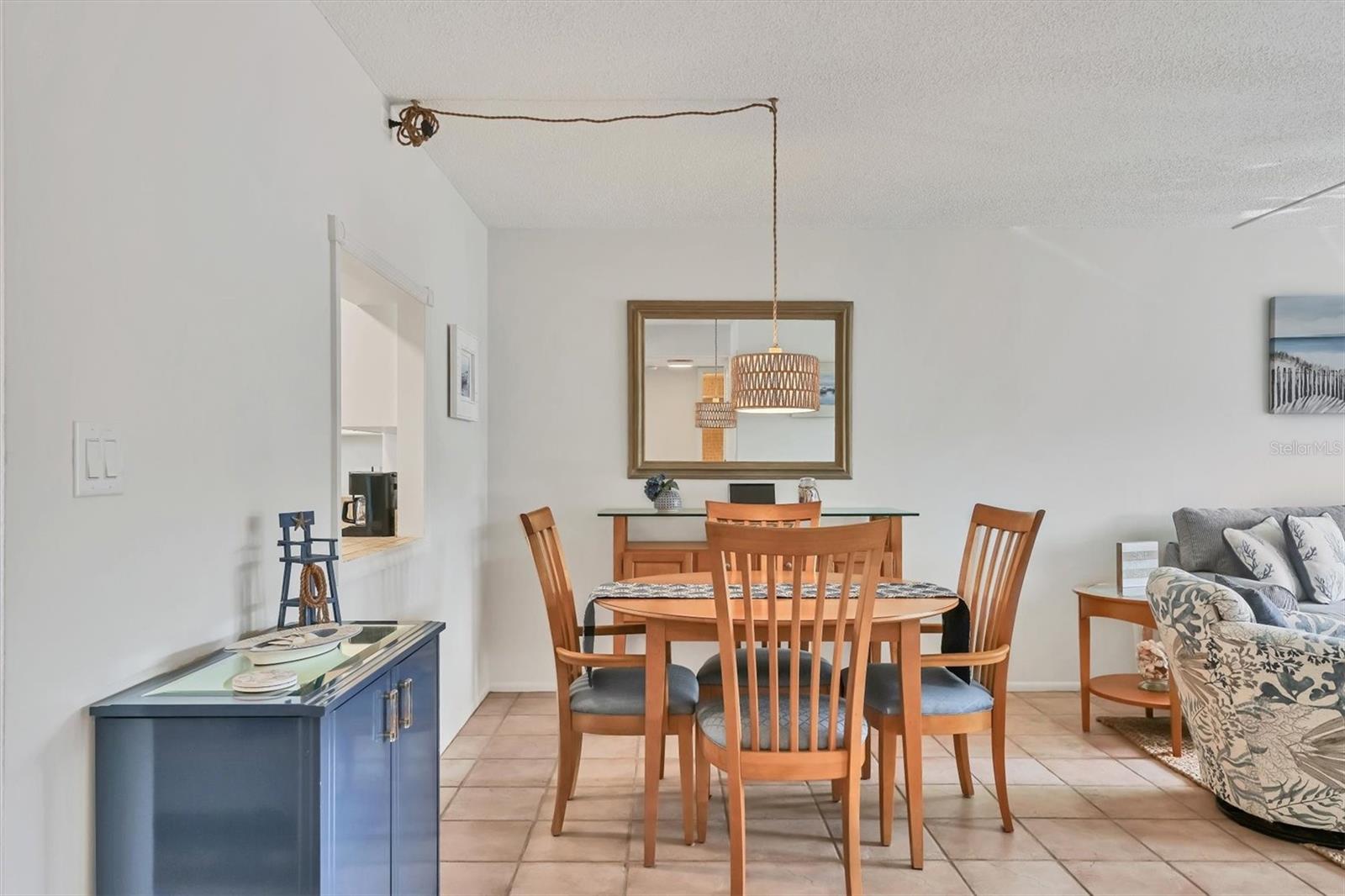 SIESTA HARBOR II - Residential Lease