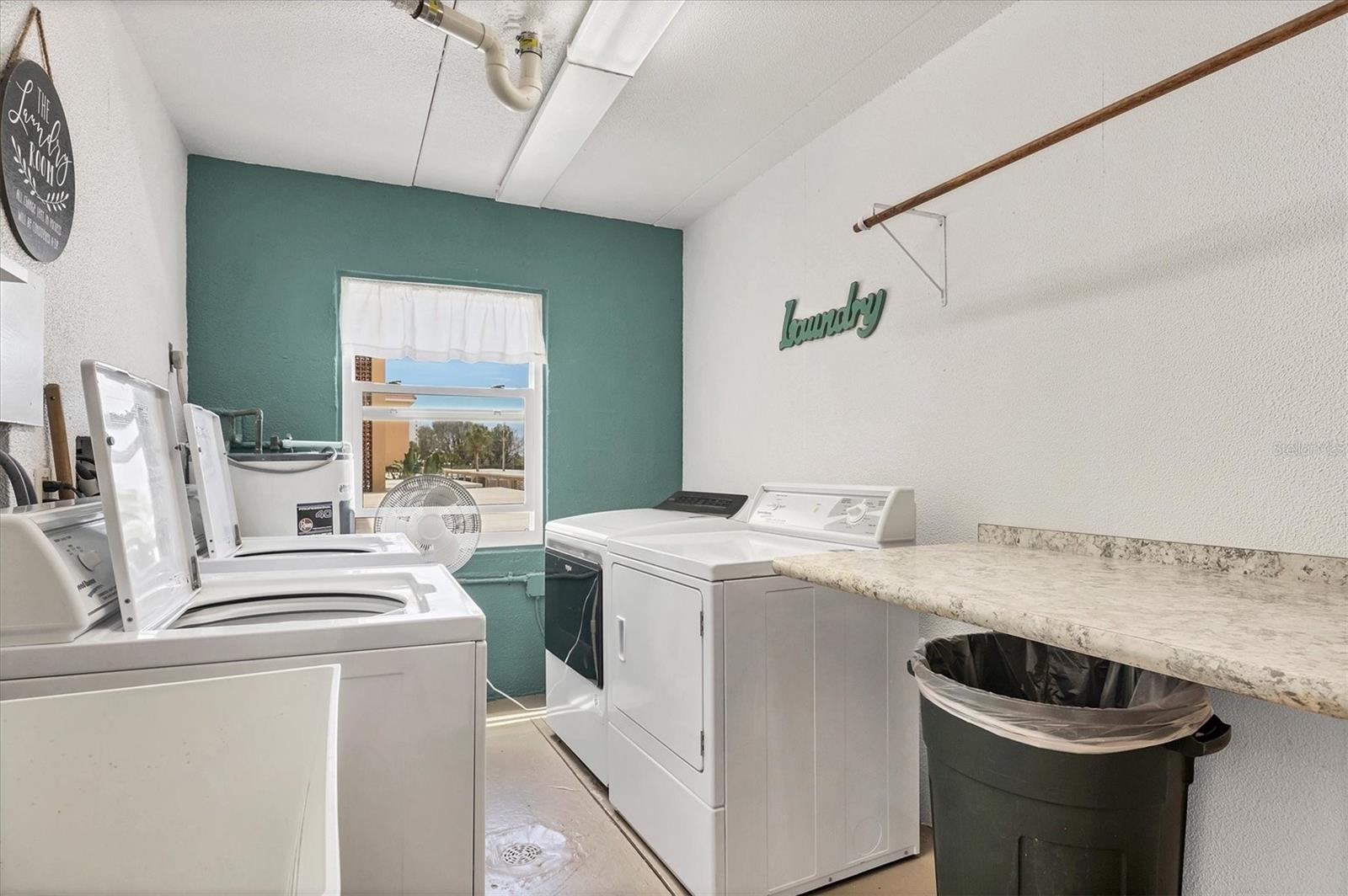 SIESTA HARBOR II - Residential Lease