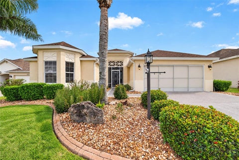 Photo of 1631 Travelers Rest Court, The Villages, FL 32162 (MLS # G5119256)