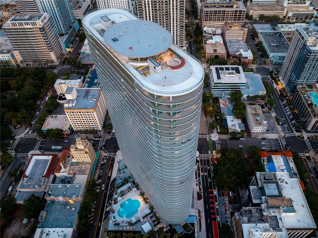 Photo of 400 Central Avenue #1401, St Petersburg, FL 33701 (MLS # TB8520721)