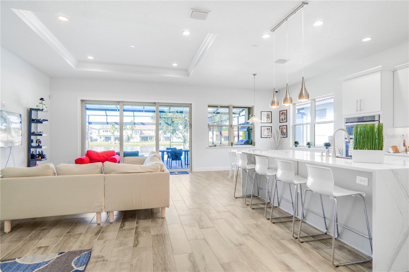 ROYAL CYPRESS PRESERVE - Residential