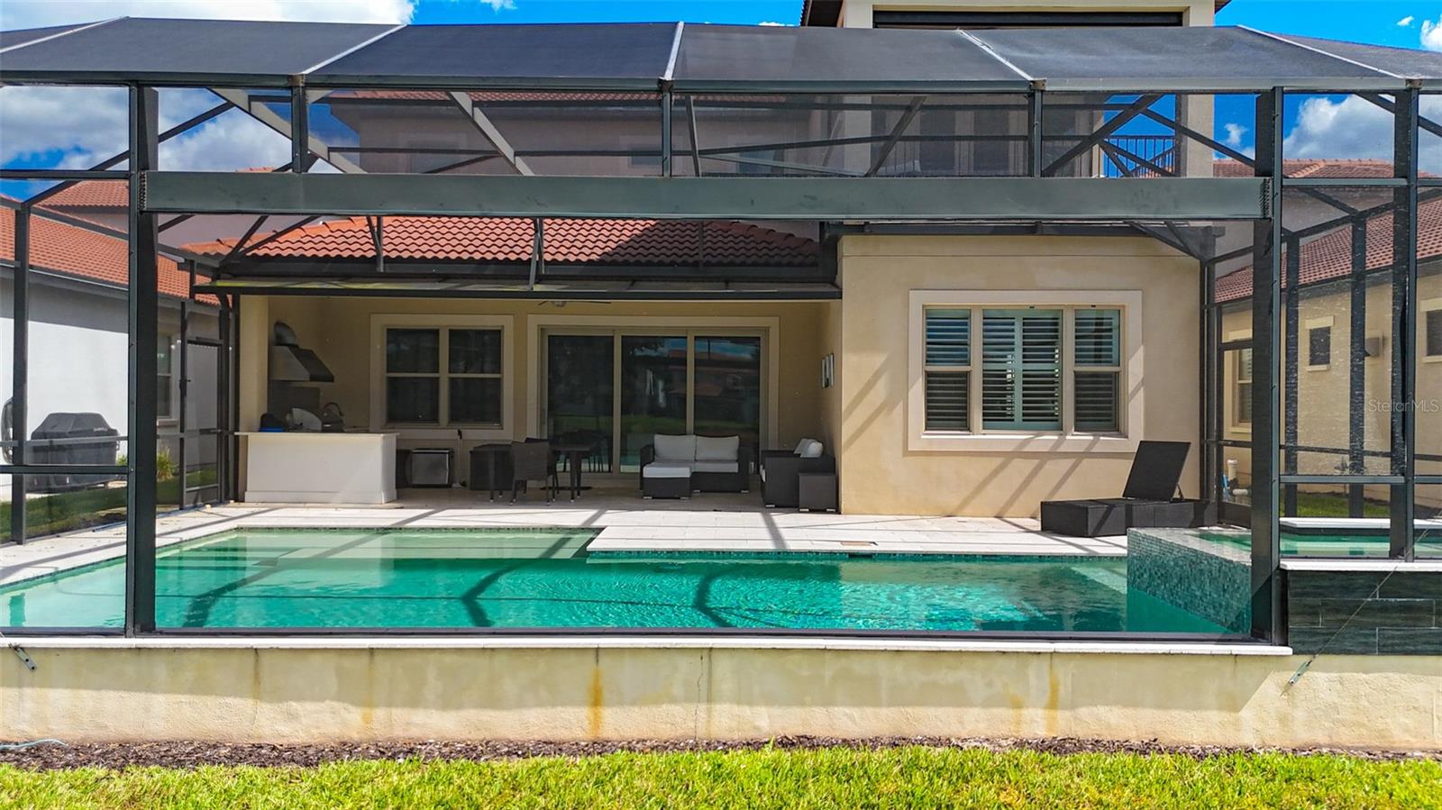 ROYAL CYPRESS PRESERVE - Residential