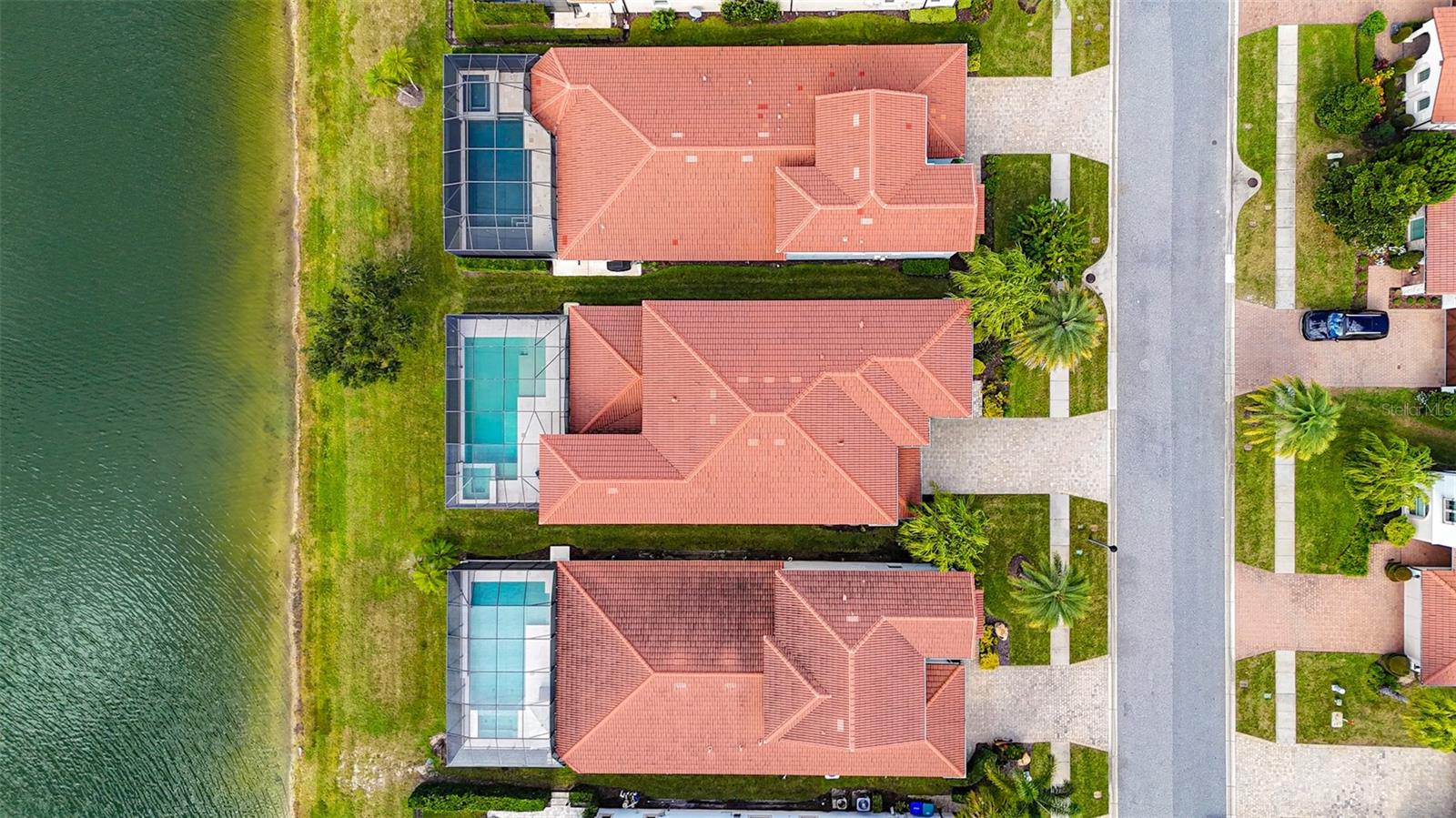 ROYAL CYPRESS PRESERVE - Residential