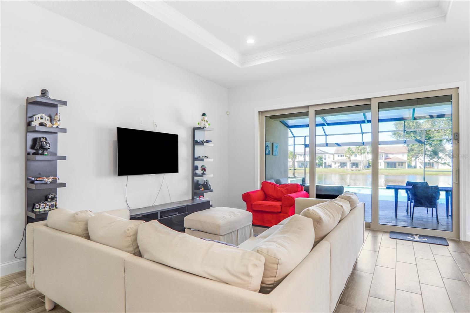 ROYAL CYPRESS PRESERVE - Residential