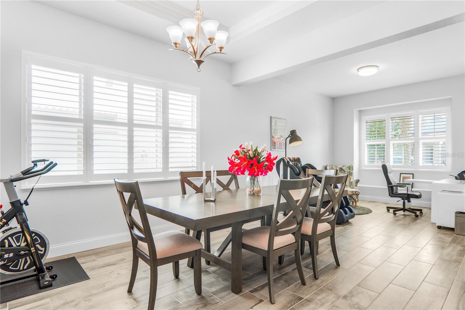 ROYAL CYPRESS PRESERVE - Residential