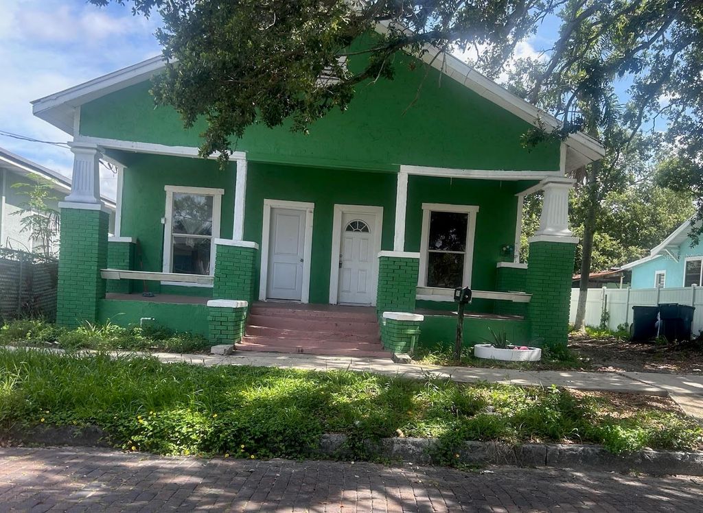 Photo of 2410 Harper Street, Tampa, FL 33605 (MLS # TB8357049)