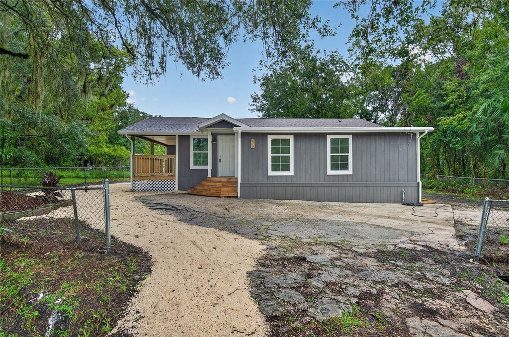 Photo of 210 C Street, Brooksville, FL 34601 (MLS # TB8558299)
