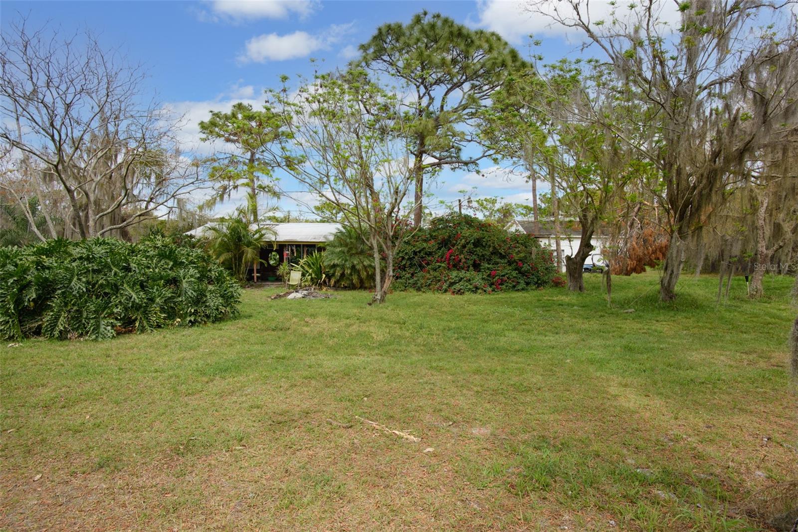 ACREAGE & UNREC - Residential