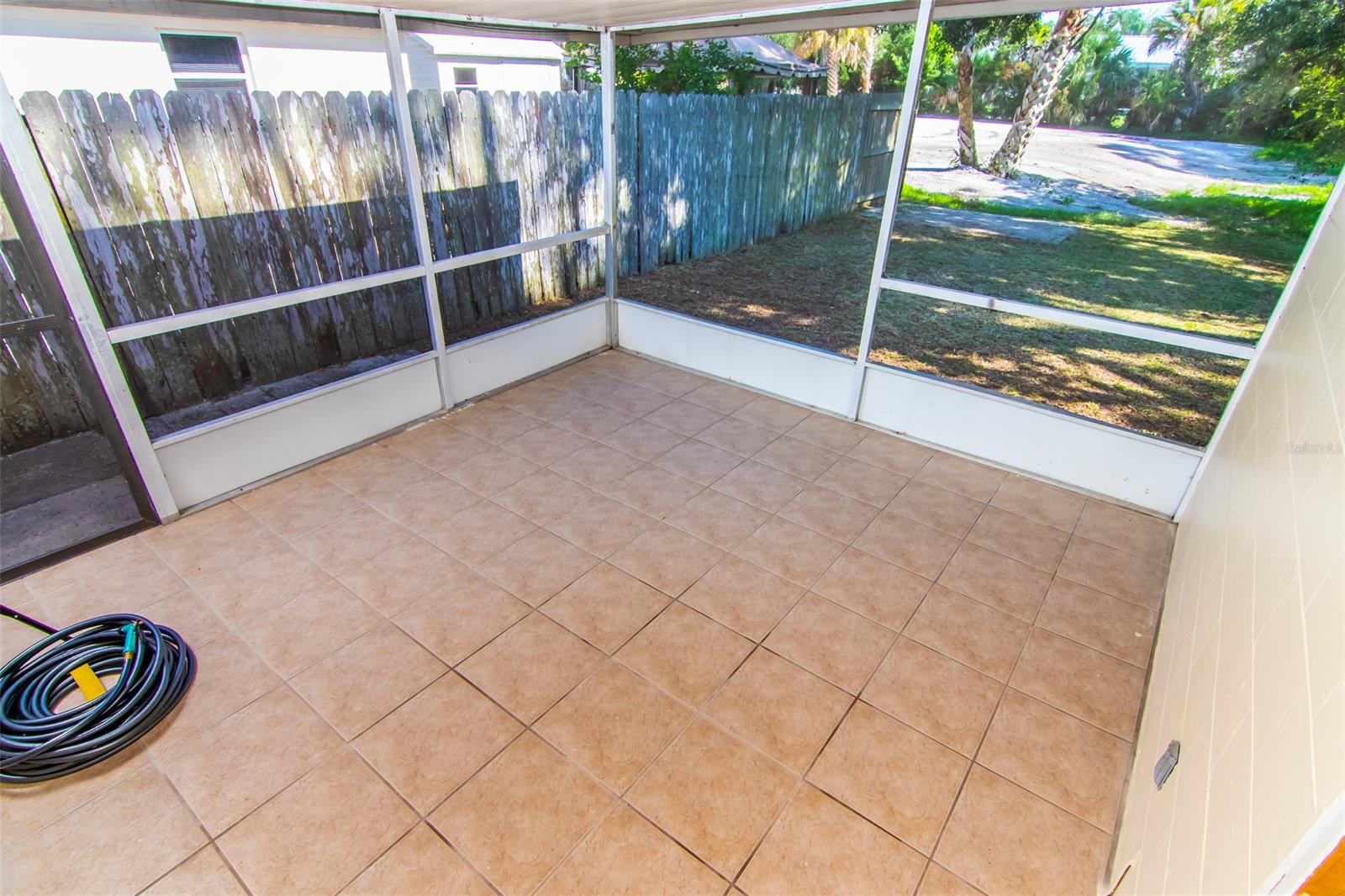 Detwilers N 650 Ft Lt 02 16 17 34 New Smyrna Beach - Residential