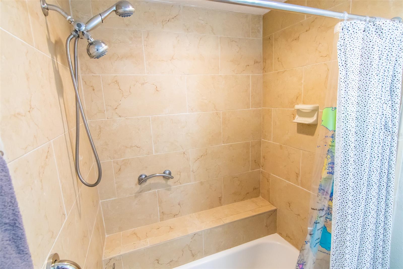 Detwilers N 650 Ft Lt 02 16 17 34 New Smyrna Beach - Residential