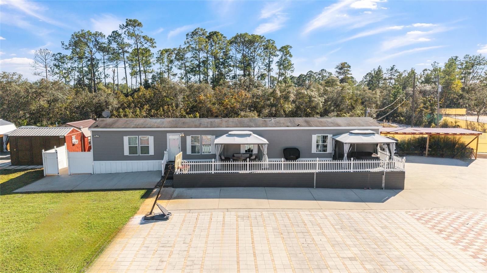 FOREST LAKES CAMPSITES - Residential