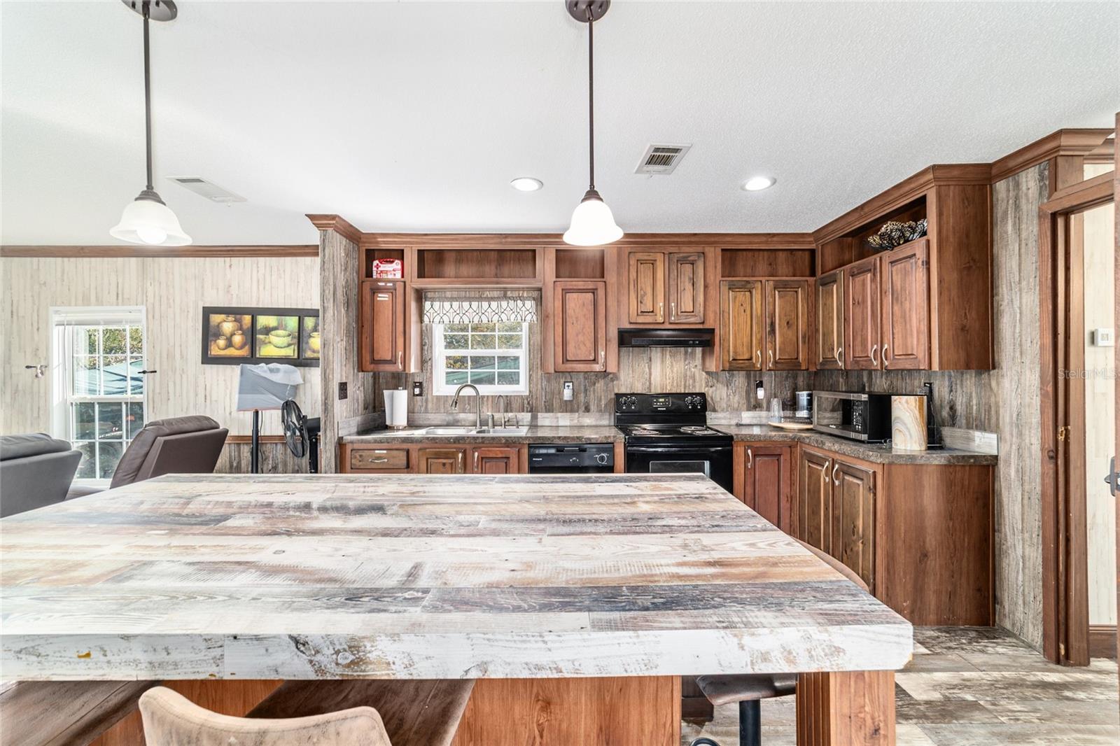 FOREST LAKES CAMPSITES - Residential