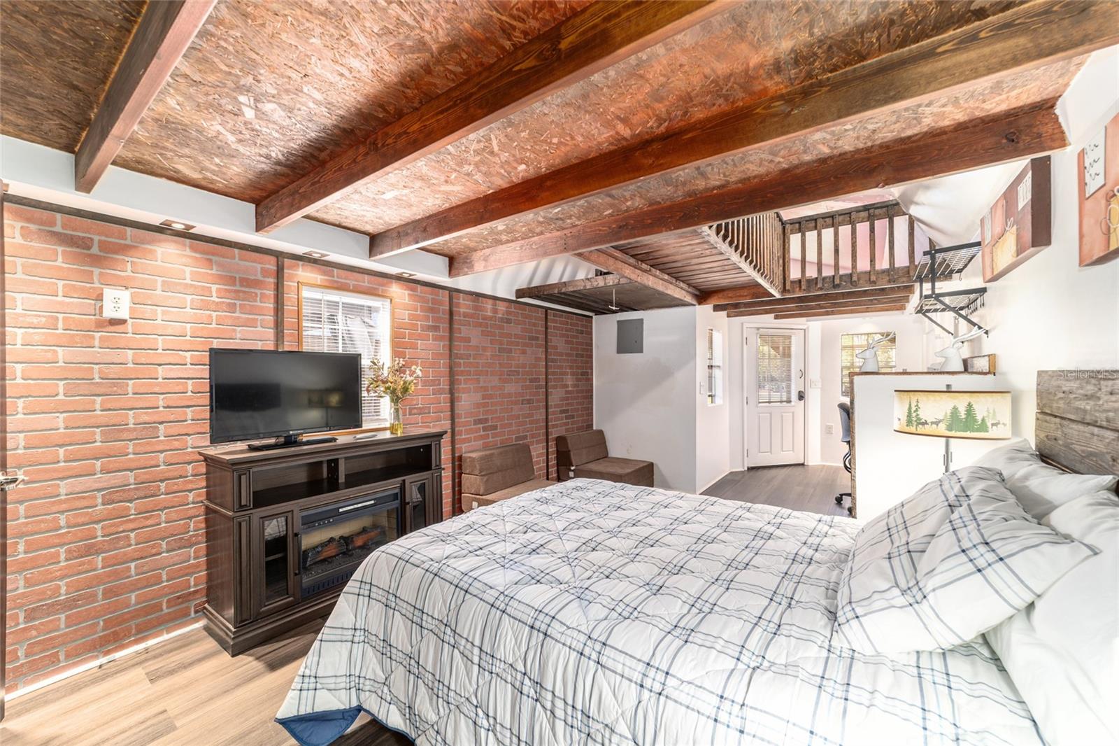 FOREST LAKES CAMPSITES - Residential