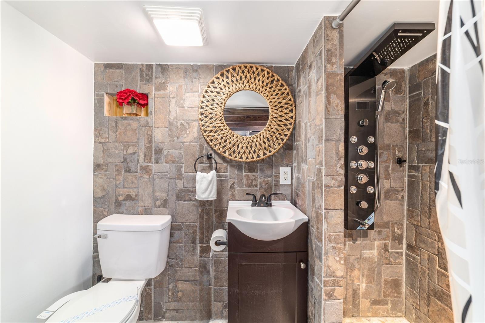 FOREST LAKES CAMPSITES - Residential