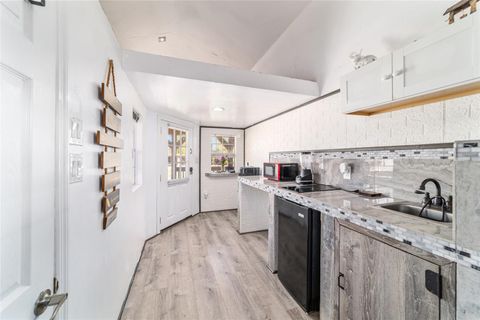 Tiny photo for 14181 SE 211th Ct, Umatilla, FL 32784 (MLS # OM713859)