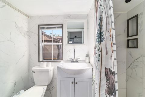 Tiny photo for 14181 SE 211th Ct, Umatilla, FL 32784 (MLS # OM713859)