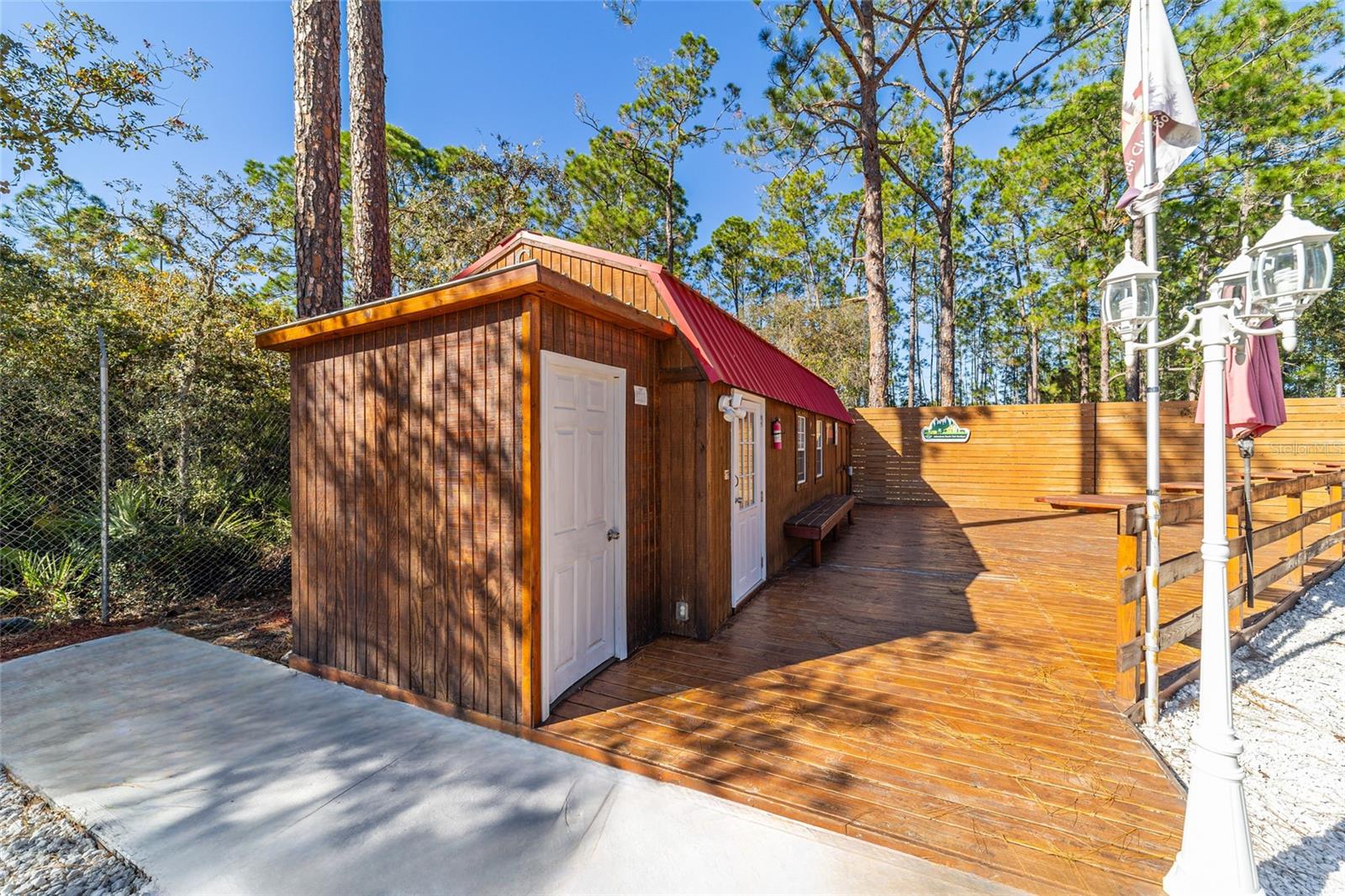 FOREST LAKES CAMPSITES - Residential