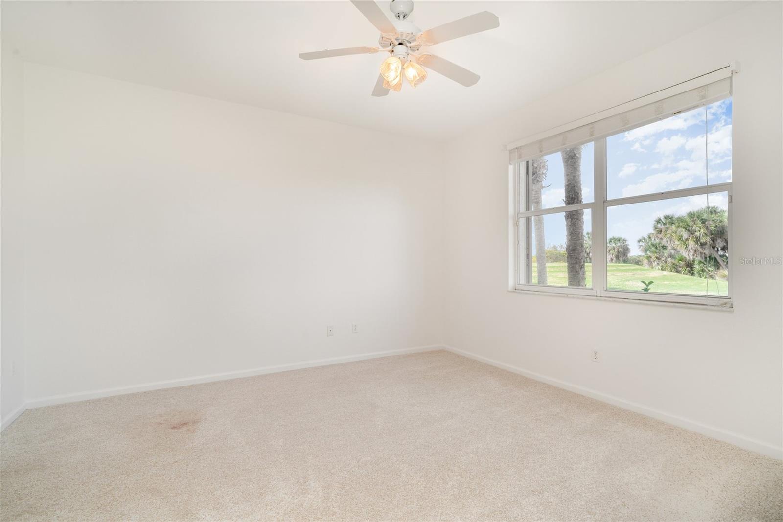 RIVERWOOD - Residential