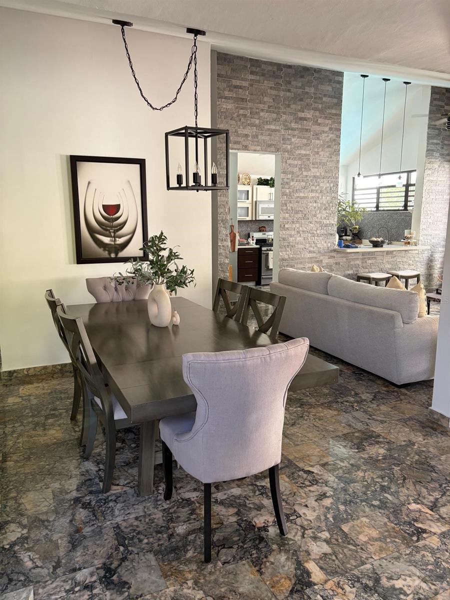 URBANIZACION TORRIMAR - Residential