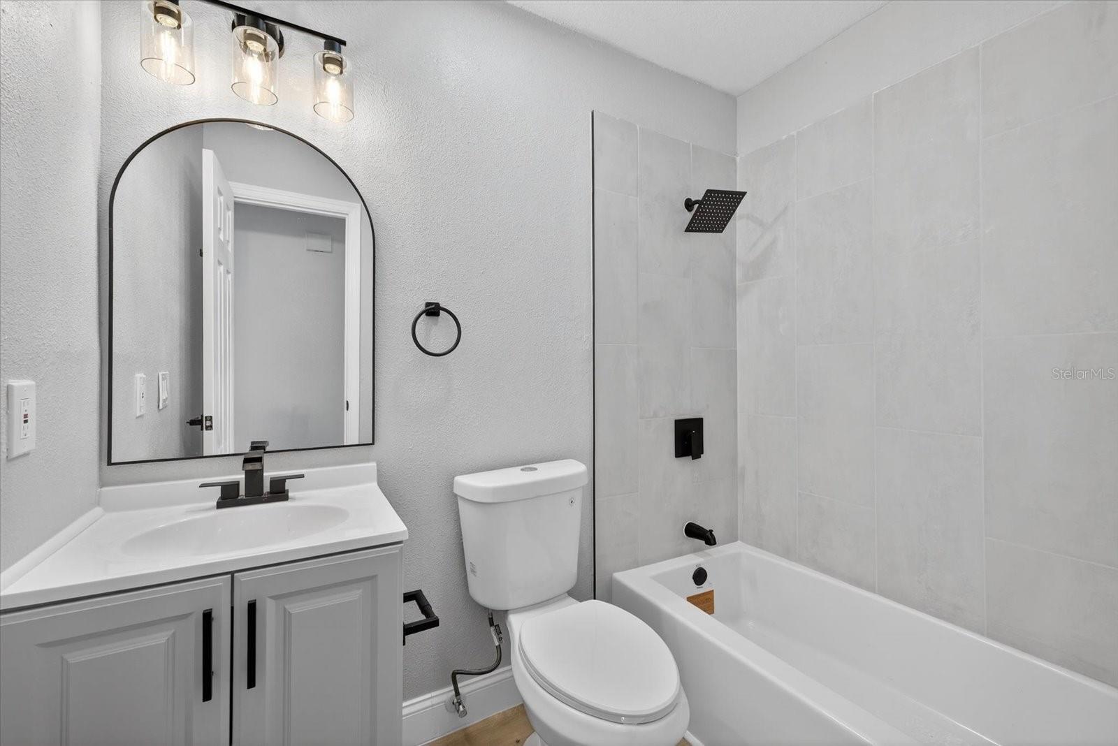 RIVERVIEW CREST UNIT 2 - Residential