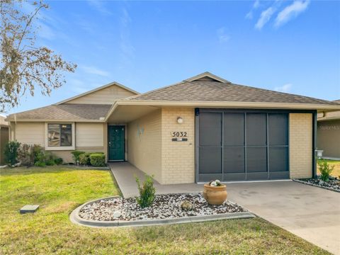 A home in BELLEVIEW