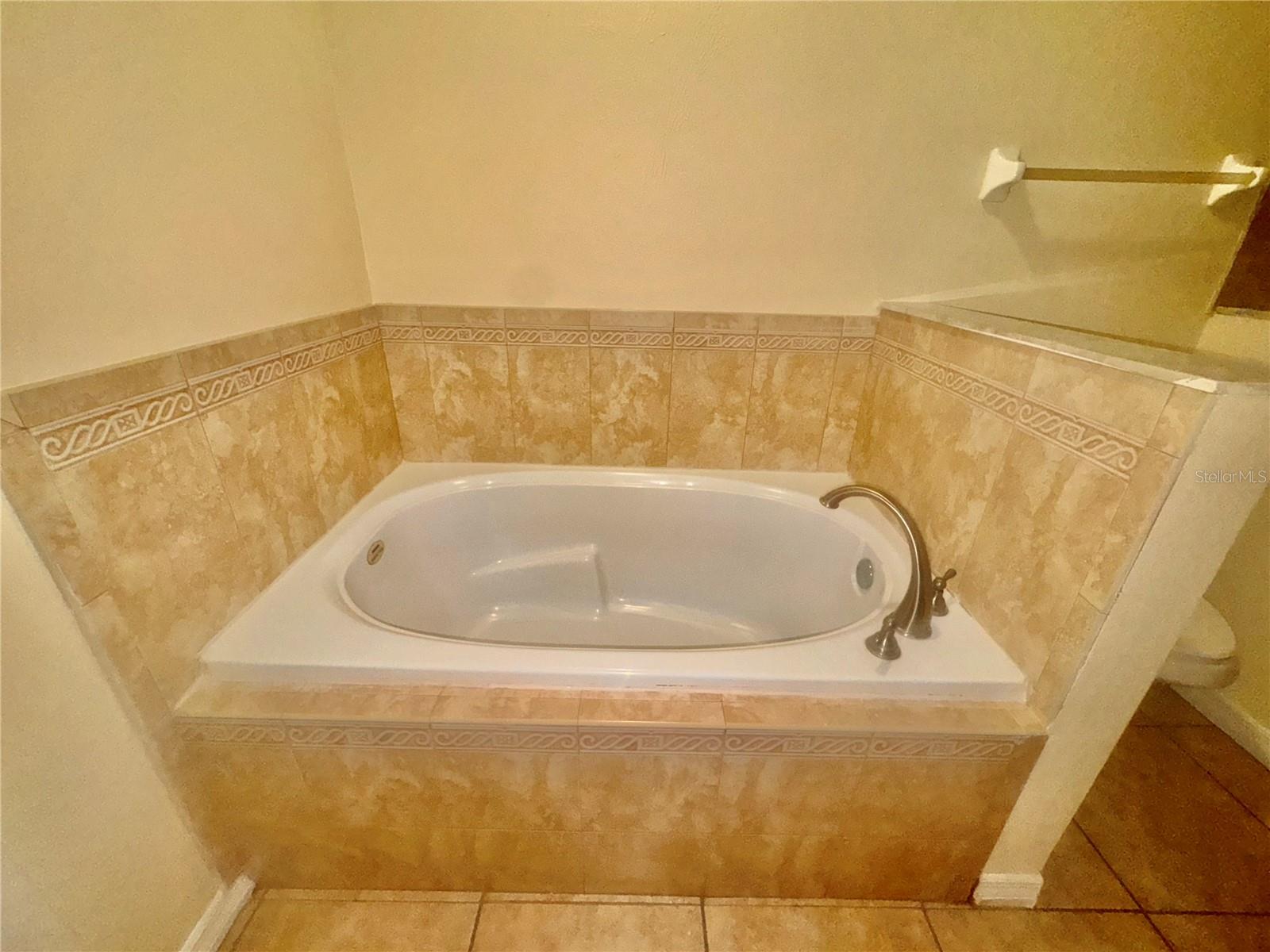 POINCIANA NBHD 1 VLG 2 - Residential Lease