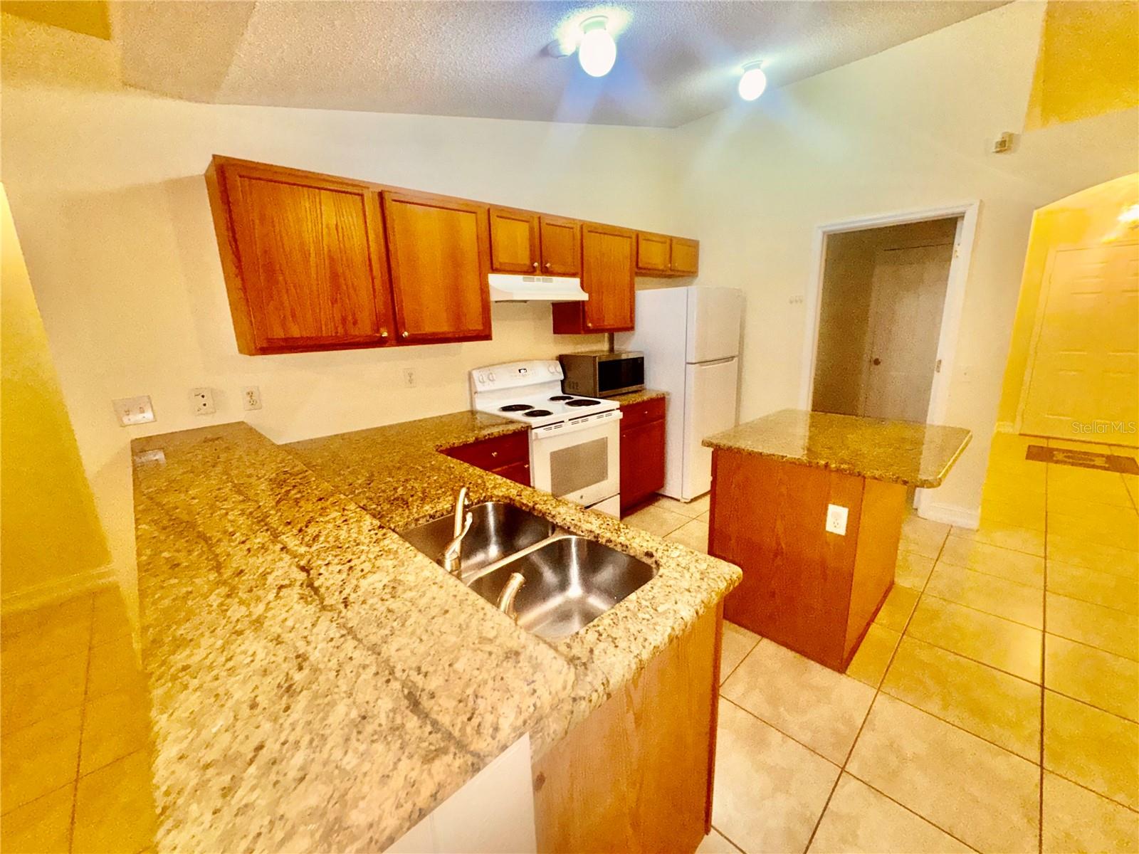 POINCIANA NBHD 1 VLG 2 - Residential Lease