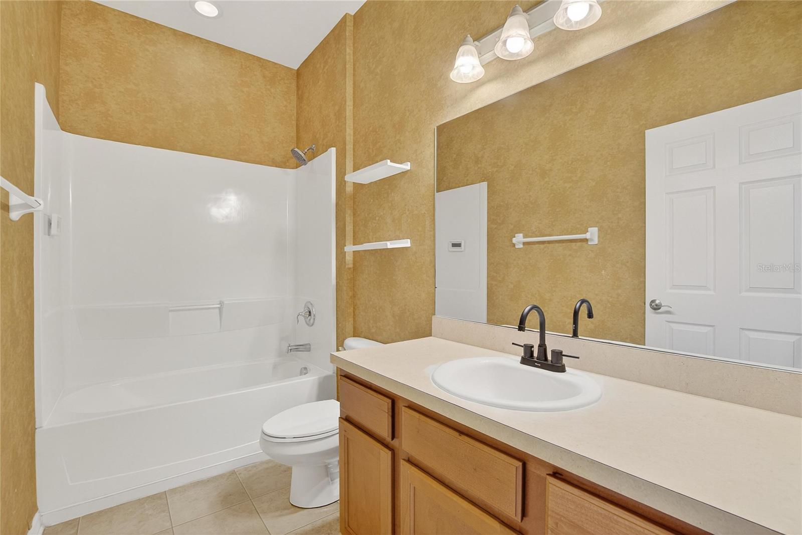 RIDGE CREST SUB UNIT 3 - Residential