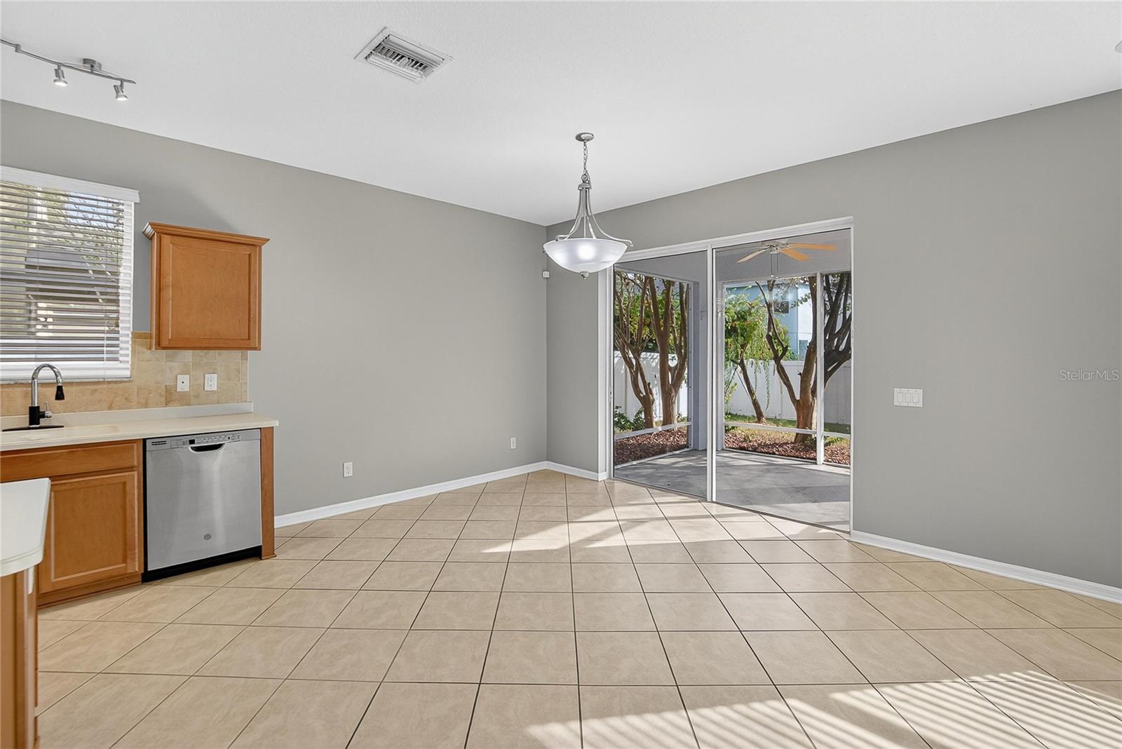 RIDGE CREST SUB UNIT 3 - Residential