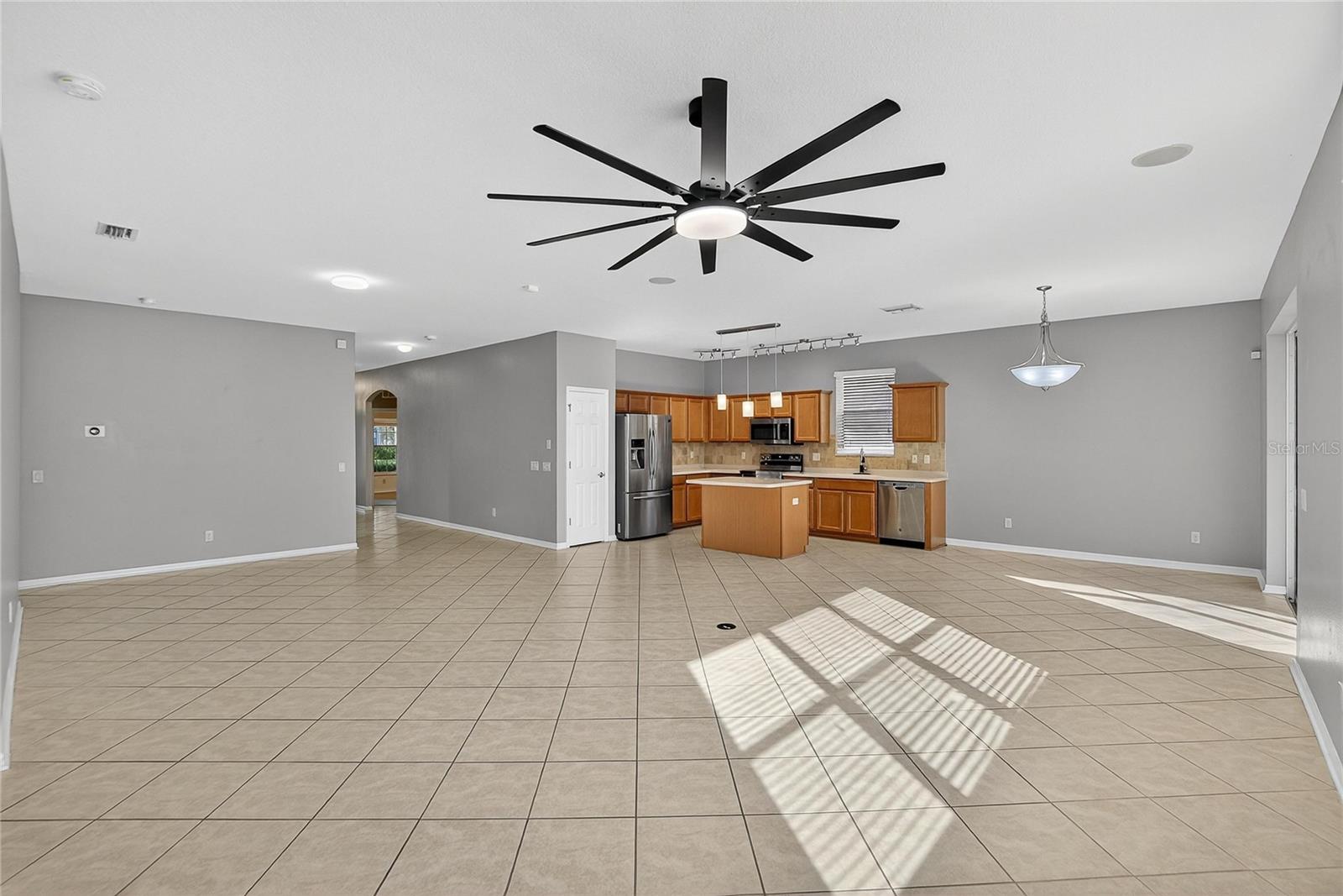 1403 RUSHGROVE CIRCLE