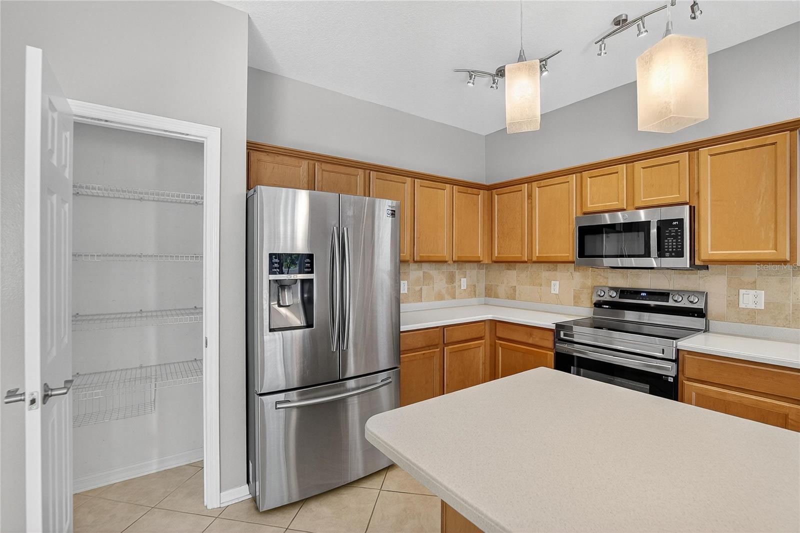 RIDGE CREST SUB UNIT 3 - Residential