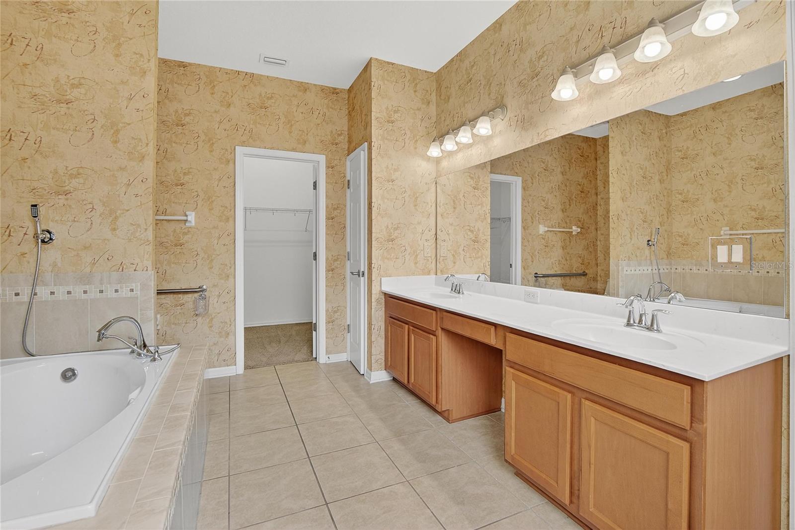 RIDGE CREST SUB UNIT 3 - Residential