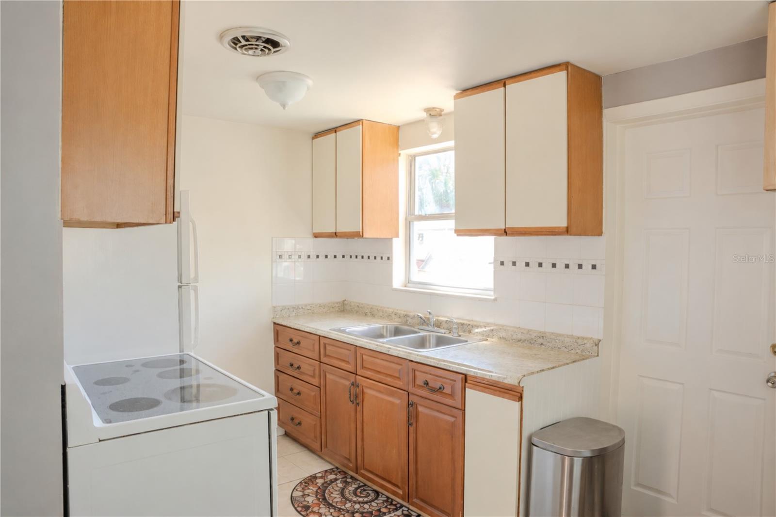 Search Properties for Sale 2 636 DOGWOOD COURT