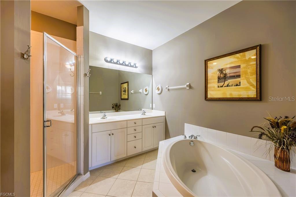 THORNBERRY I/LEGENDS - Residential