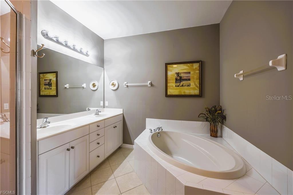 THORNBERRY I/LEGENDS - Residential