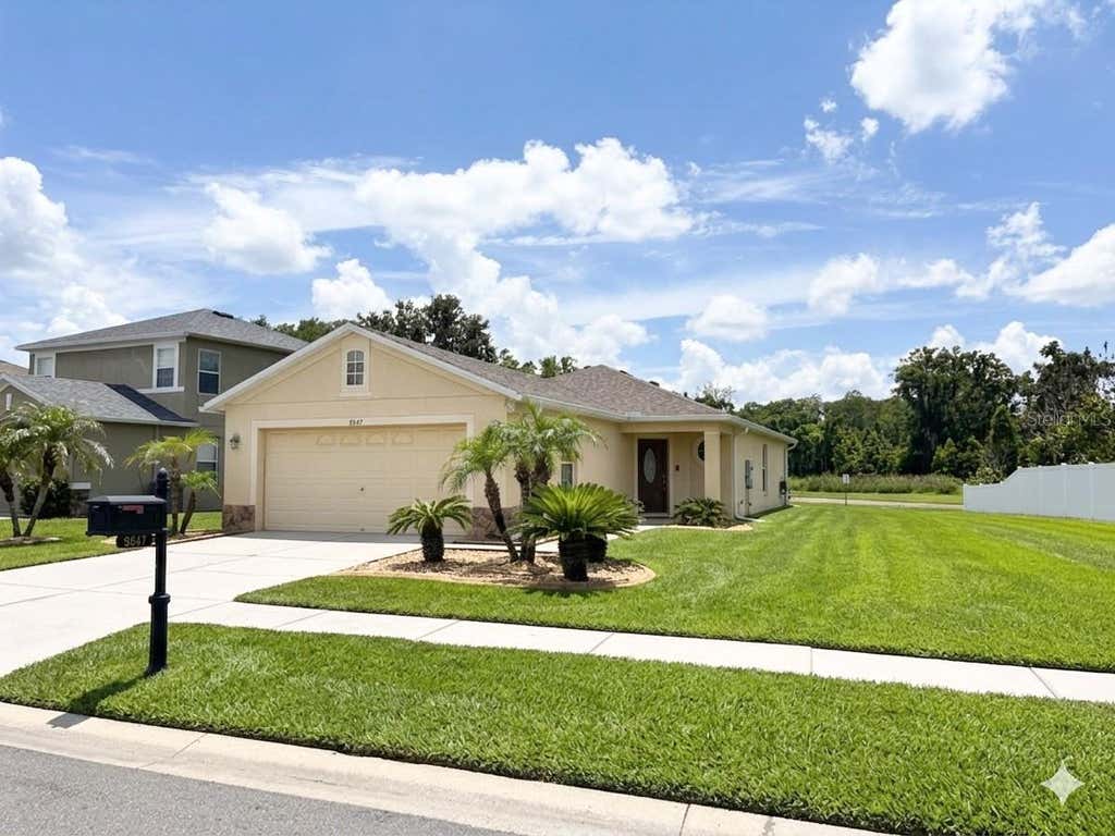 Photo of 9847 Edmonton Drive, Land O Lakes, FL 34638 (MLS # TB8511996)