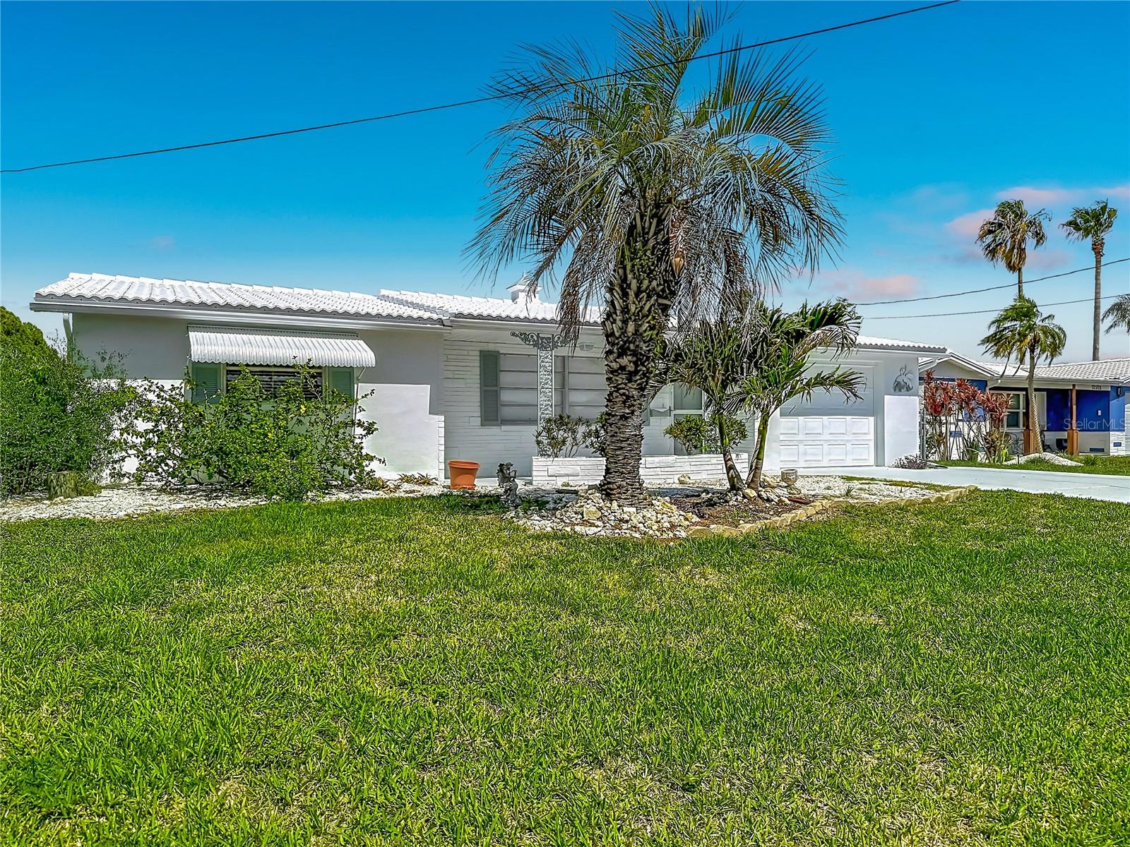 LEISURE BEACH - Residential