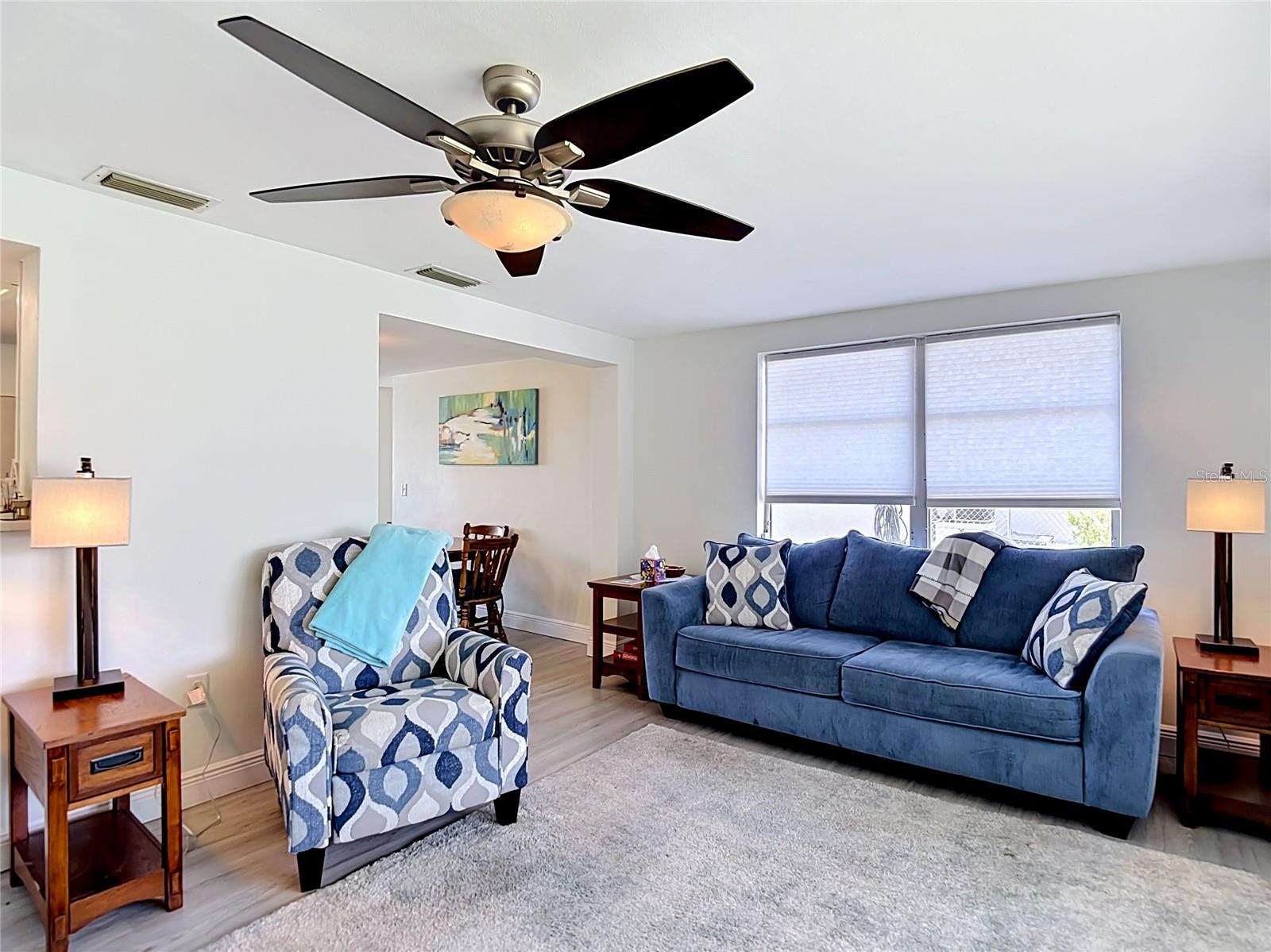LEISURE BEACH - Residential