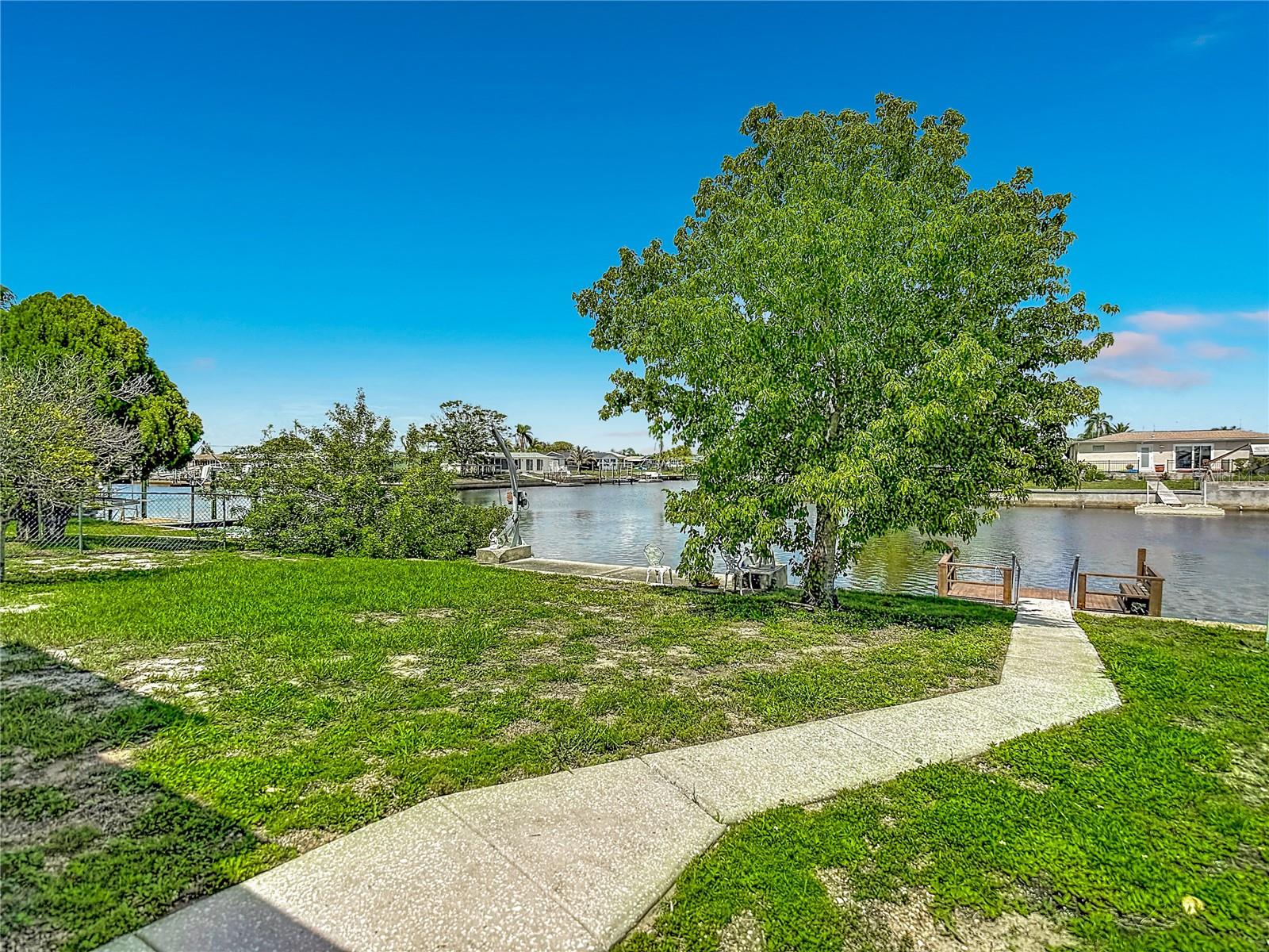 LEISURE BEACH - Residential