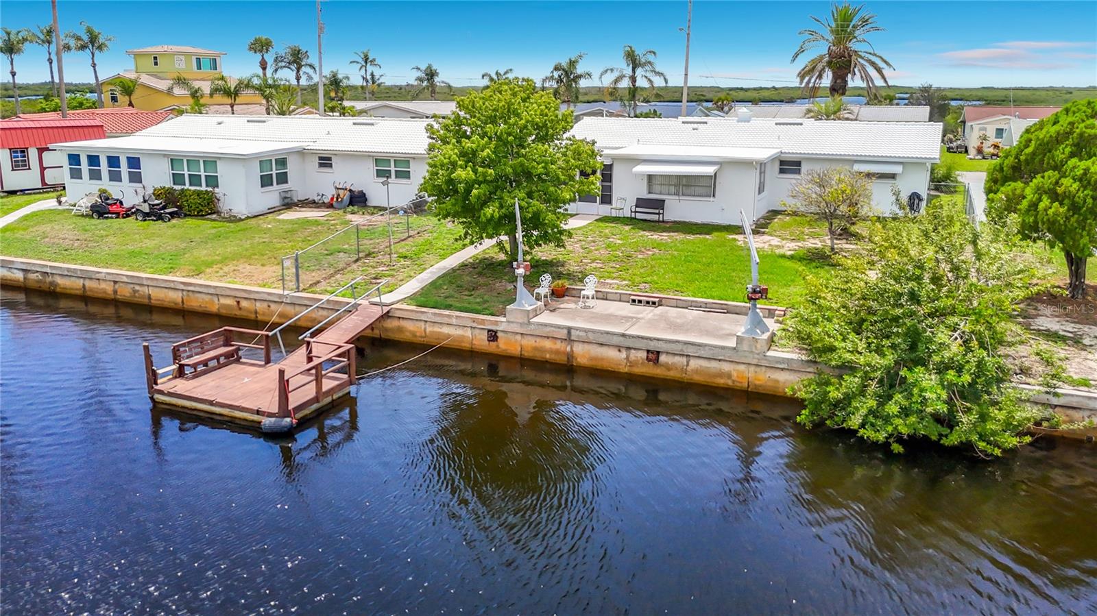 LEISURE BEACH - Residential
