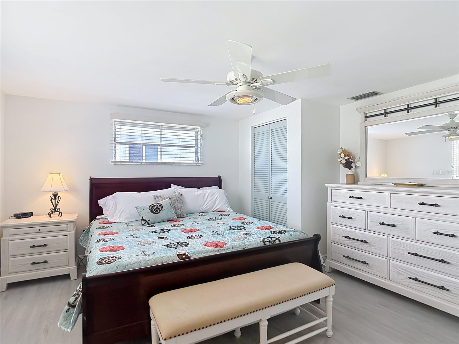 LEISURE BEACH - Residential